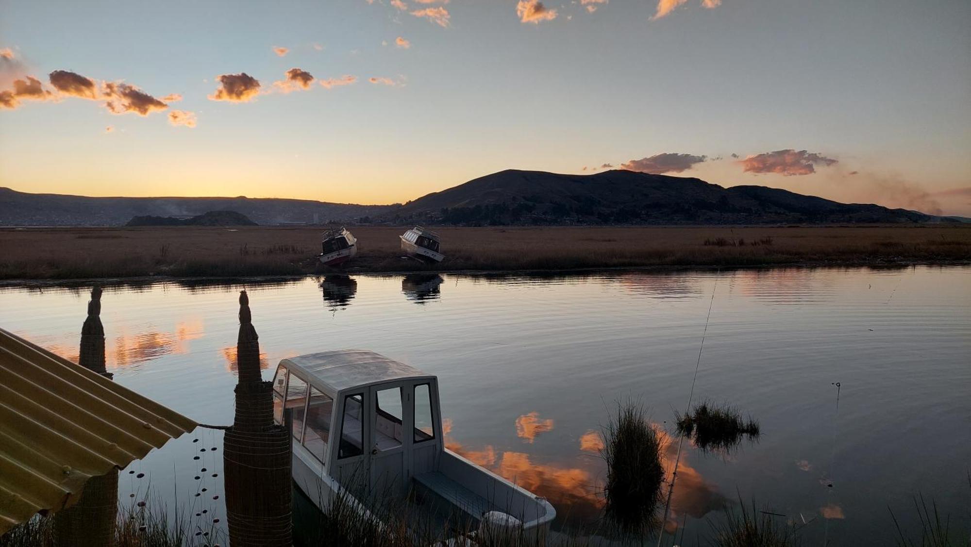 Uros Lodge Peru Πούνο Εξωτερικό φωτογραφία